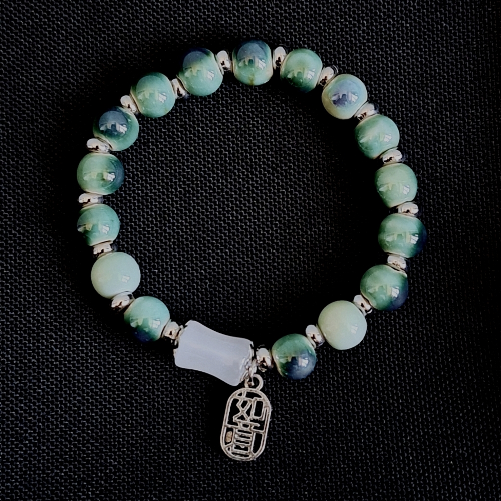 💎 3/$25 Green Jade-like Ceramic Beaded Elegant Bracelet with Silver Charm